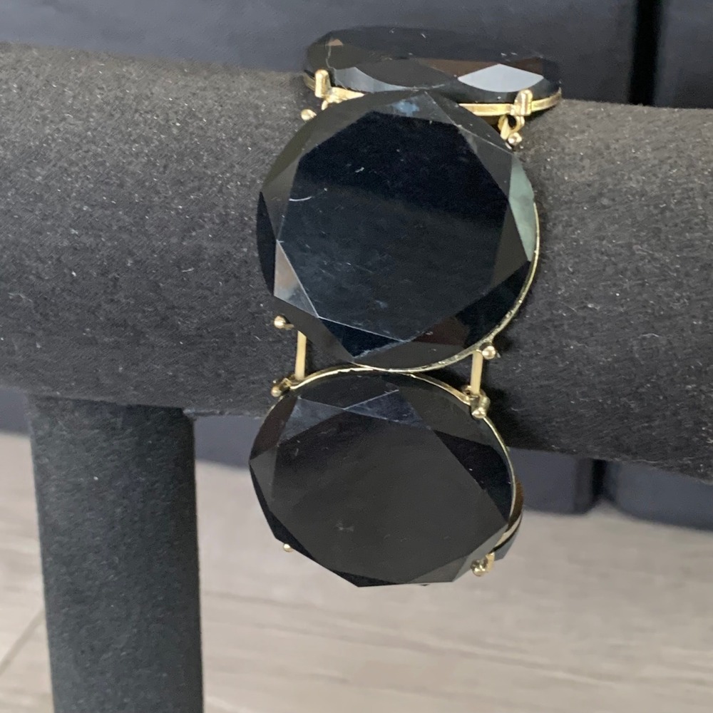Chunky Black Faceted Stone Gold Tone Stretch Statement Bracelet 5096